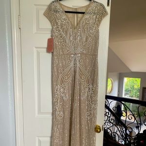 Formal Dress New tags attached